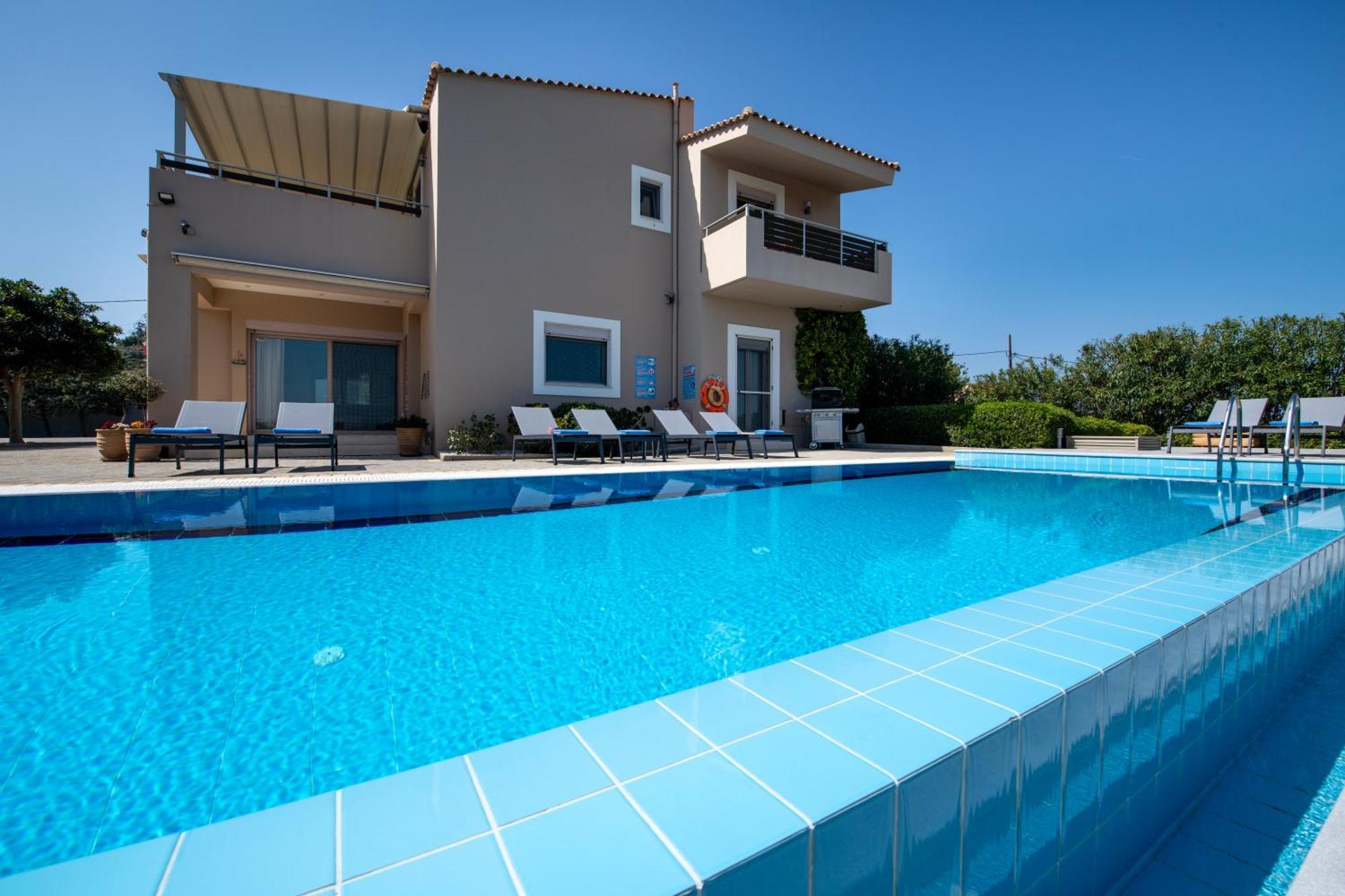 Four Seasons Private Villa - Seaview - Big Heated Pool - Gym - Sport Activities Gouves Bagian luar foto